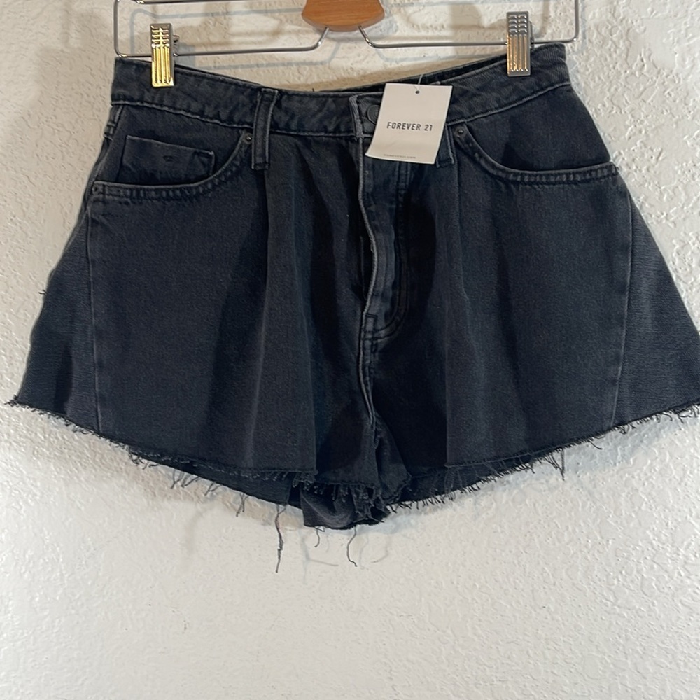 Forever 21 Jean Short Size 28 Black Denim Cut Off Style High Rise Button Fly NEW